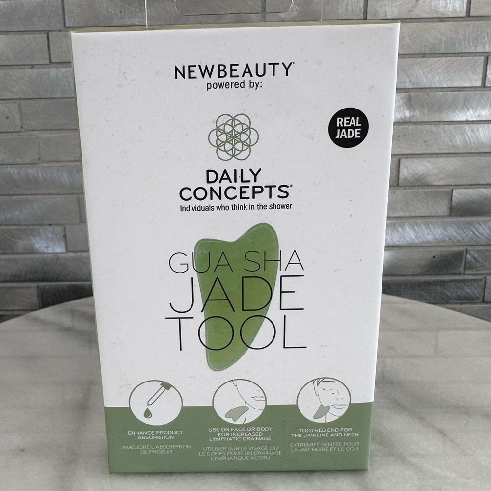Daily Concepts Gua Sha Jade Tool - 1 ct